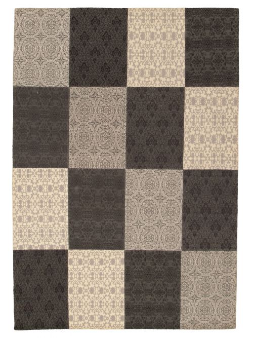 Indian Collage 6'8" x 9'9" Handmade Chenille Rug 