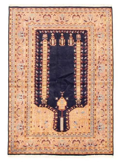 Pakistani Peshawar Bokhara 4'2" x 5'10" Hand-knotted Wool Rug 