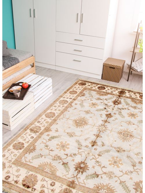 Indian Jules Oushak 7'10" x 9'9" Hand-knotted Silk Rug 