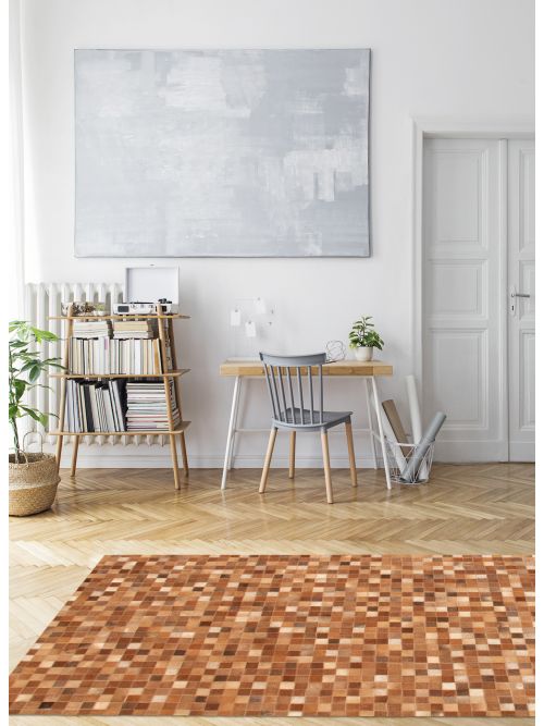Argentina Cowhide Patchwork 3'9" x 5'9" Handmade Leather Rug 