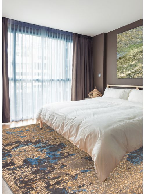 Indian Legacy 8'0" x 10'2" Hand-knotted Silk, Wool Rug 