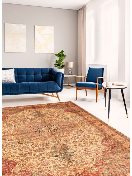 Turkish Kayseri Vintage 6'9" x 10'3" Hand-knotted Wool Rug 