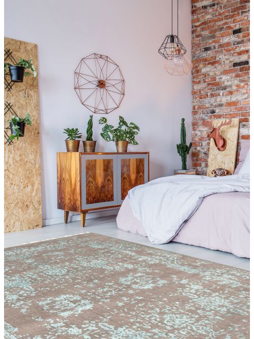 Tapis la seda 5'1" x 7'7" en laine & soie artificielle
