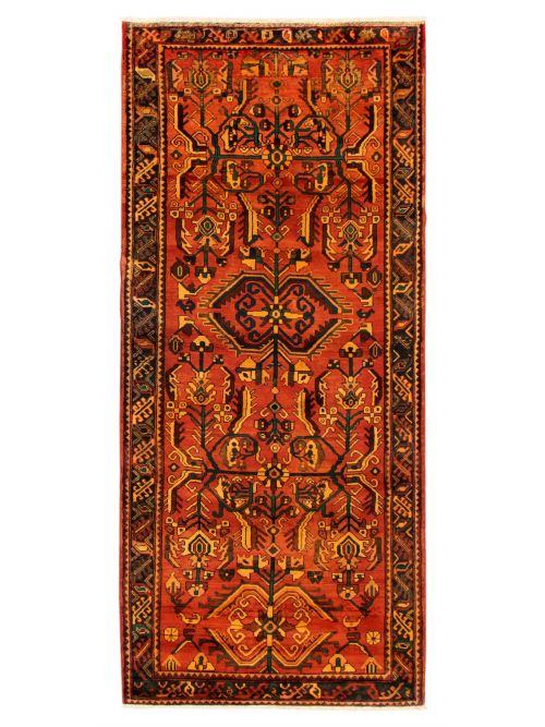 Persian Style 4'5" x 9'8" Hand-knotted Wool Rug 