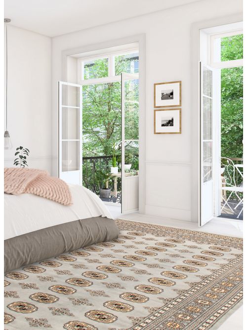 Pakistani Finest Peshawar Bokhara 6'1" x 8'6" Hand-knotted Wool Rug 