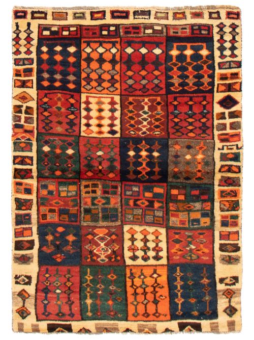 Tapis style persan kaskhuli gabbeh 4'6" x 6'5" en laine