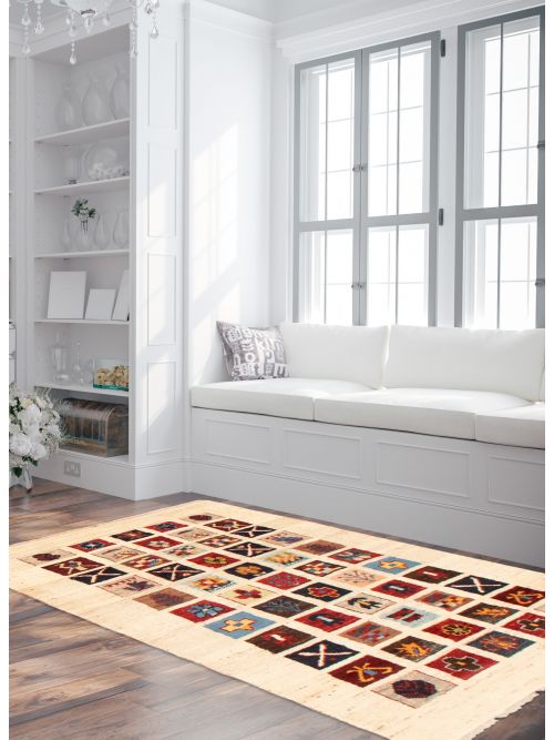 Tapis style persan kaskhuli gabbeh 3'5" x 6'5" en laine