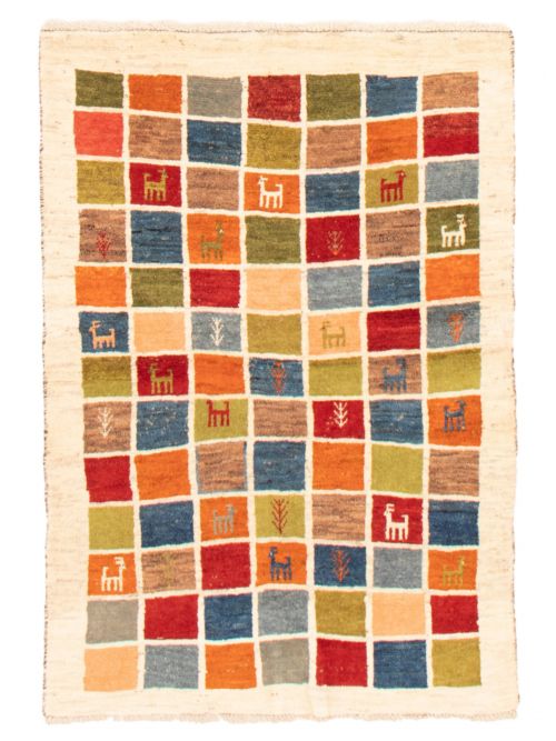 Tapis style persan kaskhuli gabbeh 3'9" x 5'6" en laine