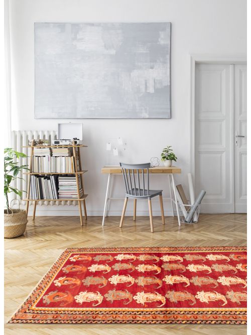 Persian Style 4'1" x 7'11" Hand-knotted Wool Rug 