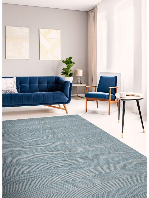 Indian Silk Shadow 5'0" x 8'0" Hand Loomed Viscose Rug 