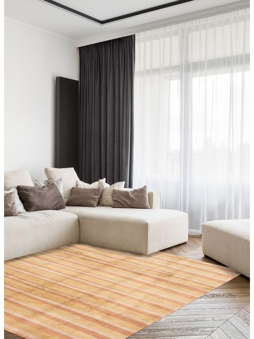 Nepal Opulence 8'2" x 10'0" Hand-knotted Wool Rug 