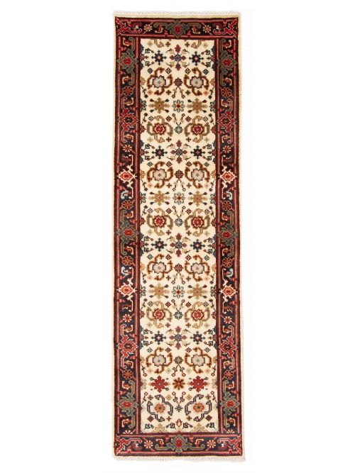 Indian Serapi Heritage 2'7" x 7'11" Hand-knotted Wool Rug 