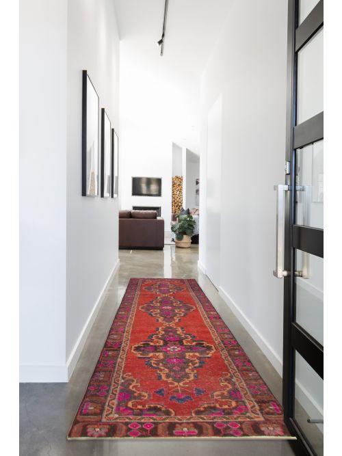 Persian Style 2'11" x 9'7" Hand-knotted Wool Rug 