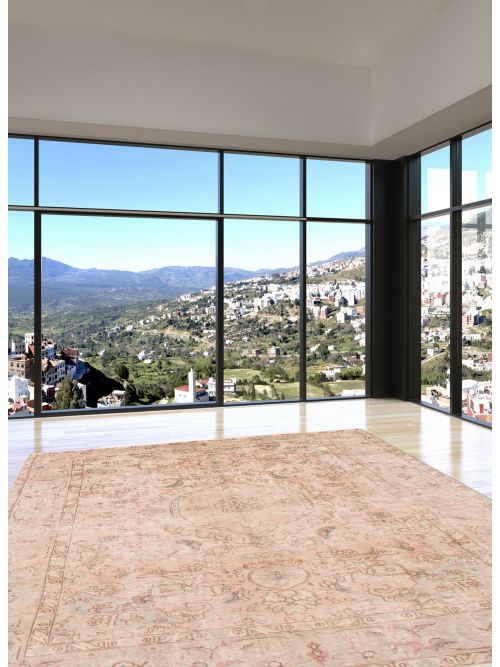 Persian Style 6'5" x 9'0" Hand-knotted Wool Rug 