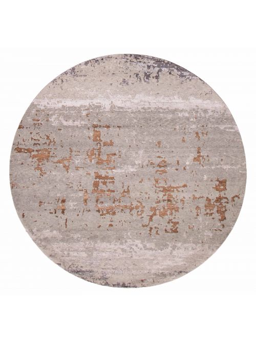 Nepalese Alma 7'10" x 7'10" Hand-knotted Wool & Silk Blend Rug 