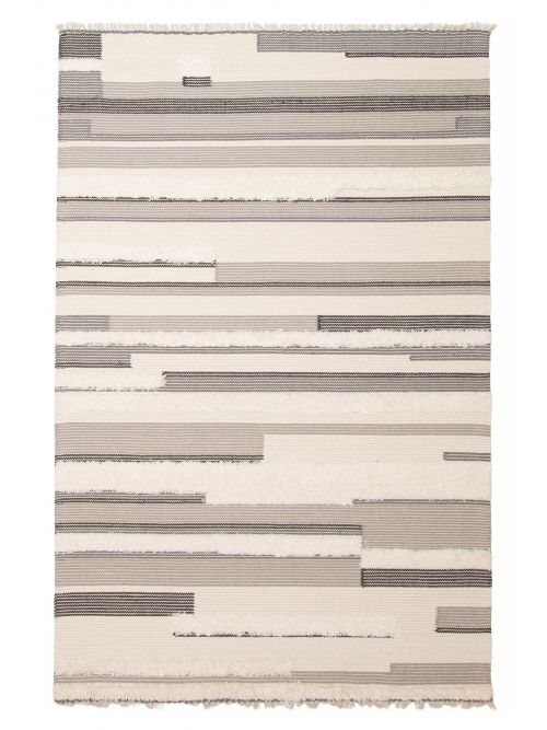 Indian Timeless 5'2" x 8'1" Hand Tufted Wool Rug 