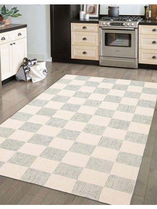 Indian Timeless 5'0" x 7'10" Hand Tufted Wool Rug 