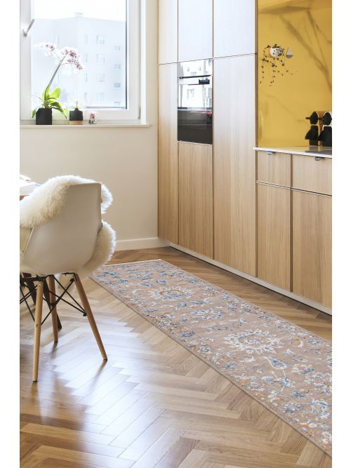 Indian Heritage 2'7" x 10'0" Hand-knotted Silk & Wool Rug 