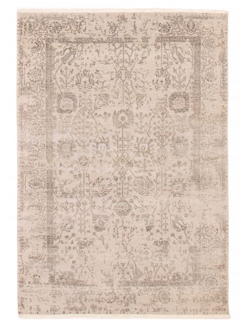 Indian Heritage 5'7" x 7'11" Hand-knotted Silk & Wool Rug 