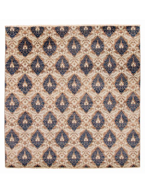 Indian Mystique 8'1" x 8'6" Hand-knotted Wool Rug 