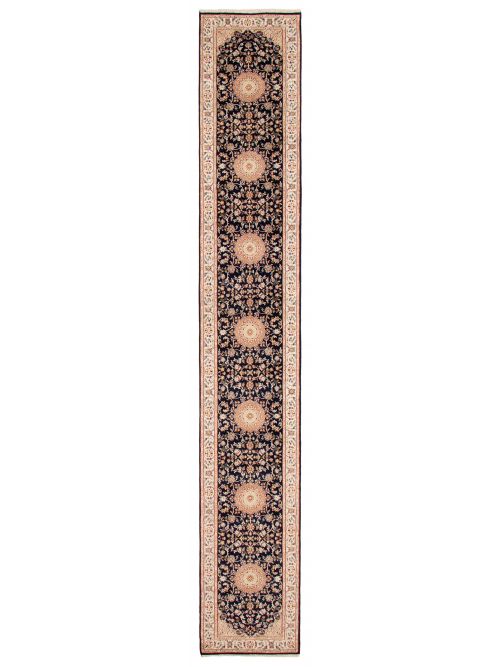 Indian Nain 2'8" x 16'2" Hand-knotted Silk & Wool Runner Rug 