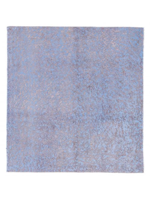 Turkish Color Transition 5'3" x 5'1" Hand-knotted Wool Rug 