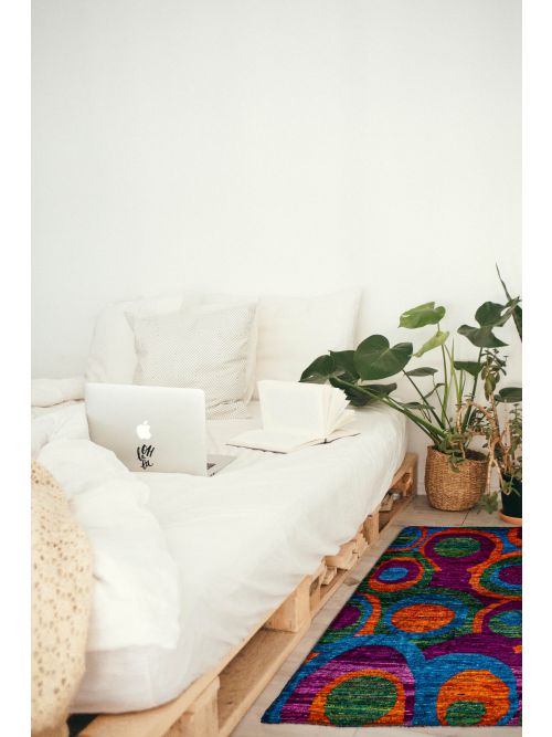 Nepal Opulence 3'11" x 6'0" Hand-knotted Silk Rug 