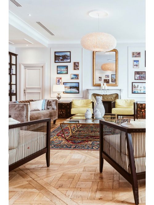Afghan Aryana 6'7" x 8'4" Hand-knotted Wool Rug 