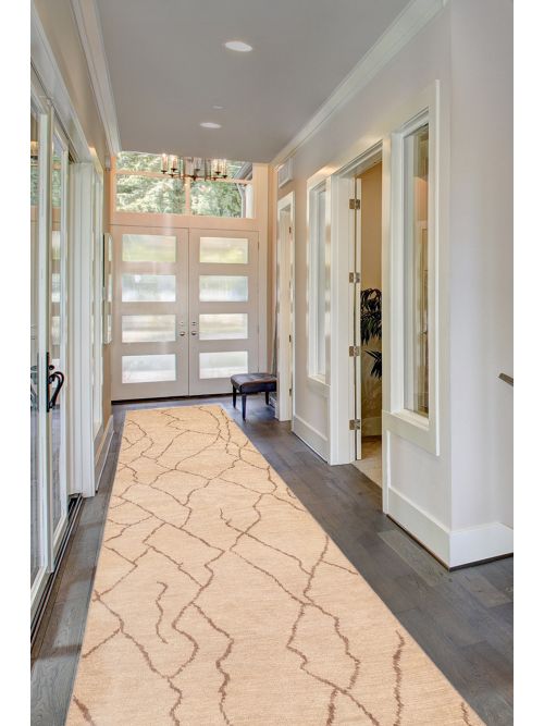 Indian Mystique 3'0" x 9'9" Hand-knotted Wool Runner Rug 