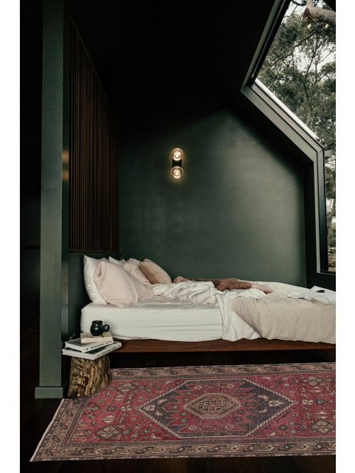 Persian Style 3'10" x 6'6" Hand-knotted Wool Rug 
