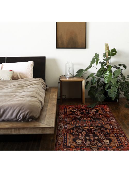 Persian Style 3'8" x 6'9" Hand-knotted Wool Rug 
