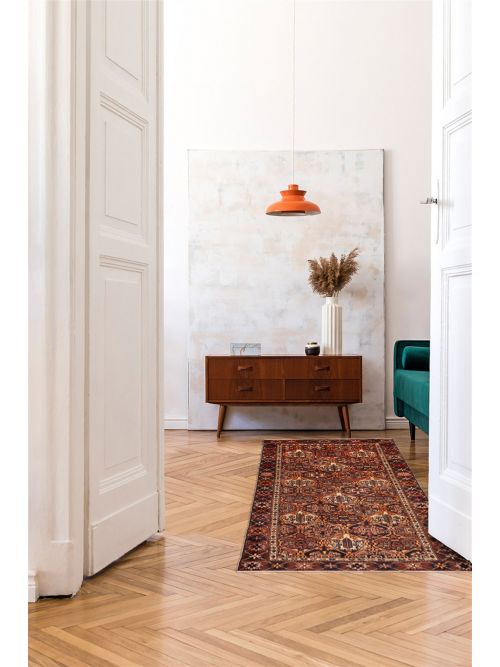 Persian Style 4'5" x 9'5" Hand-knotted Wool Rug 