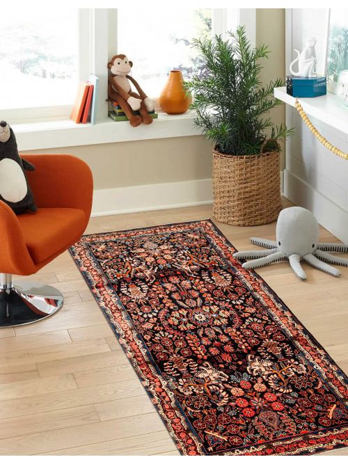 Persian Style 4'3" x 10'7" Hand-knotted Wool Rug 