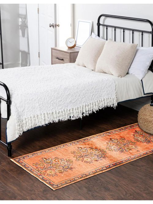Persian Style 1'8" x 5'10" Hand-knotted Wool Runner Rug 