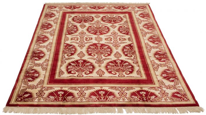 Turkish Melis Vintage 6'11" x 9'6" Hand-knotted Wool Rug 