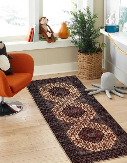 Persian Style 3'7" x 9'6" Hand-knotted Wool Runner Rug 