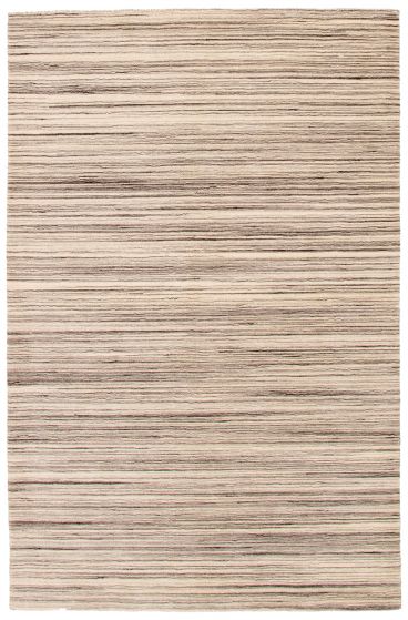 Indian Ananda 5'2" x 7'10" Hand Loomed Wool Rug 