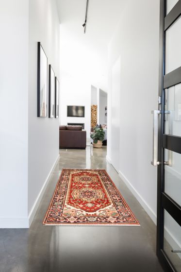 Indian Serapi Heritage 2'6" x 6'1" Hand-knotted Wool Rug 