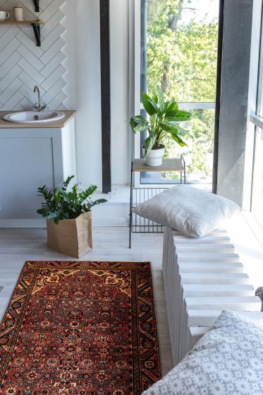Persian Style 3'3" x 9'6" Hand-knotted Wool Runner Rug 