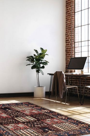 Persian Style 4'9" x 6'8" Hand-knotted Wool Rug 