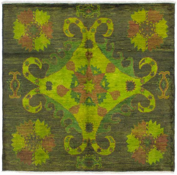 Indian Vibrance 6'2" x 6'6" Hand-knotted Wool Rug 