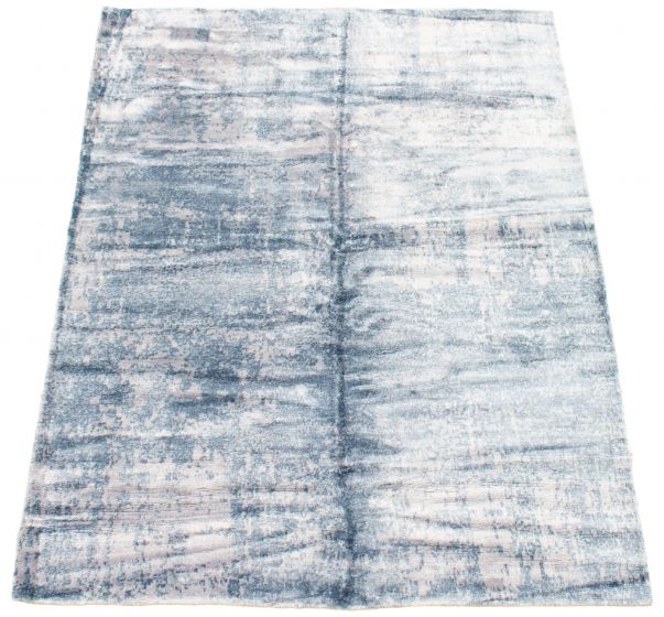 Indian Galleria 4'9" x 6'9" Hand Loomed Viscose Rug 
