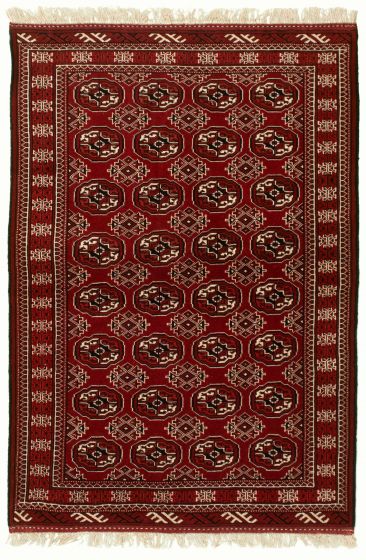 Tapis turkman 4'4" x 6'7" en laine