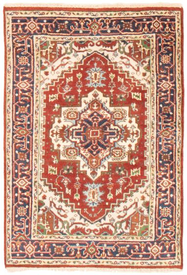 Indian Serapi Heritage 4'0" x 5'10" Hand-knotted Wool Rug 