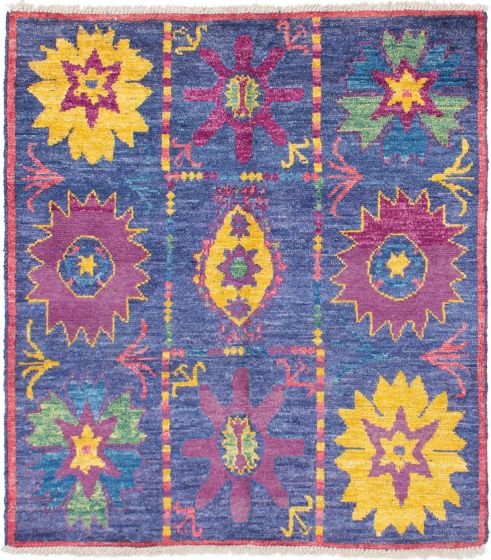 Indian Shalimar 5'0" x 5'4" Hand-knotted Wool Rug 
