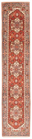 Indian Serapi Heritage 2'6" x 11'11" Hand-knotted Wool Rug 