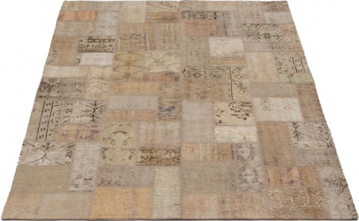 Turkish Vintage Anatolia Patch 5'7" x 7'8" Hand-knotted Wool Rug 