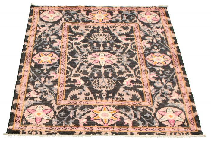 Pakistani Lahore Finest Collection 4'1" x 6'5" Hand-knotted Wool Rug 