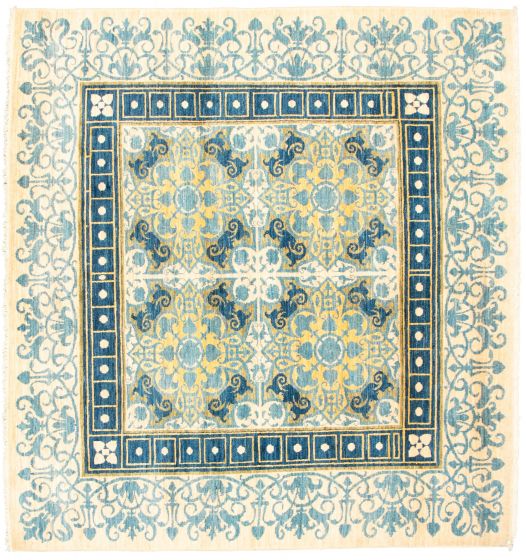 Pakistani Lahore Finest Collection 5'7" x 6'1" Hand-knotted Wool Rug 