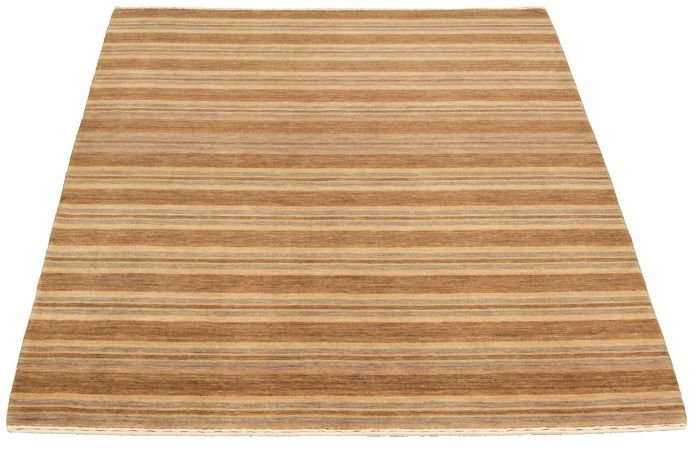 Indian Ananda 5'0" x 7'6" Hand-knotted Wool Rug 